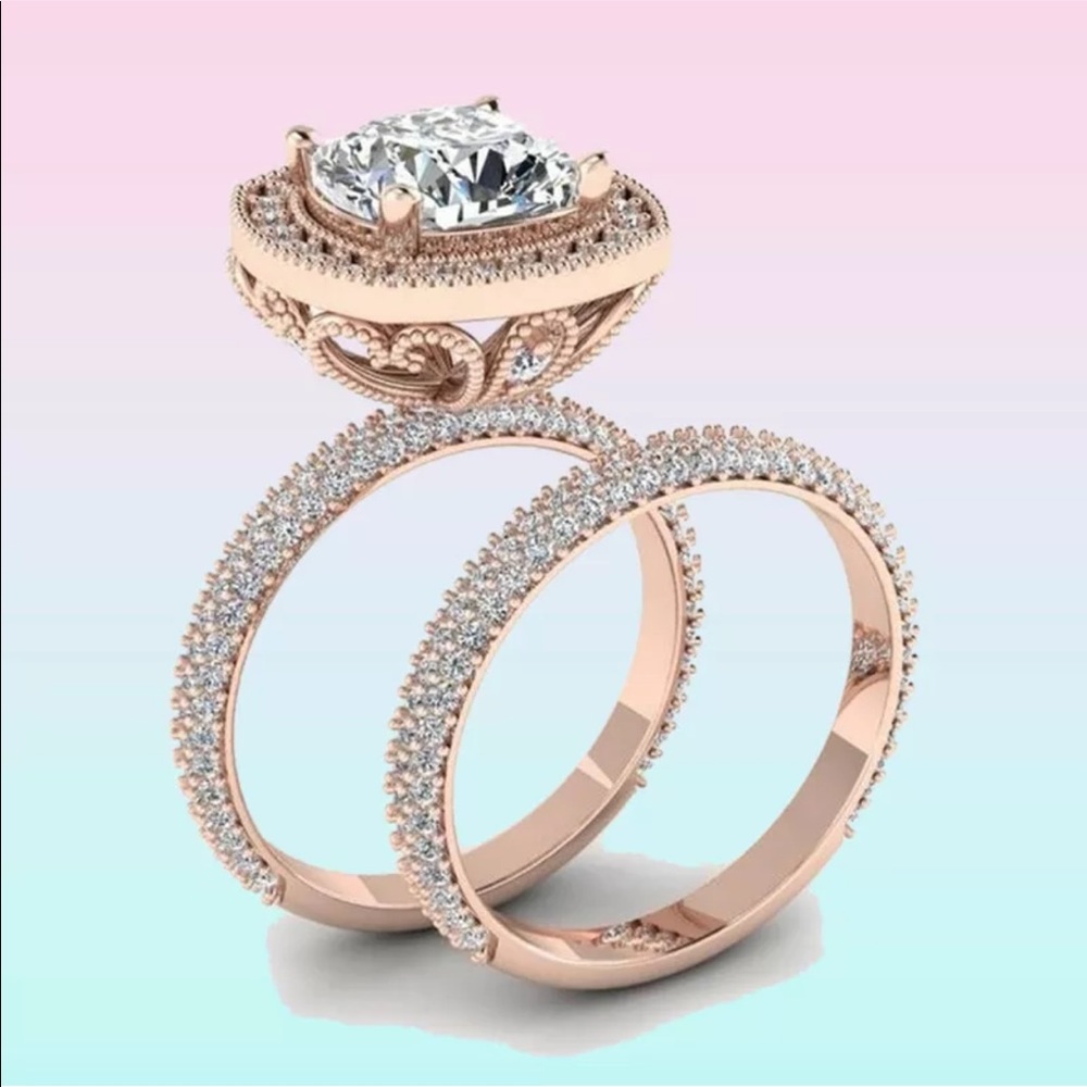 Rose gold luxury bridal 2-piece ring set
